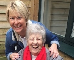 Julie with her mum (cropped)