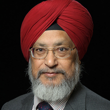 Dr Gurdev