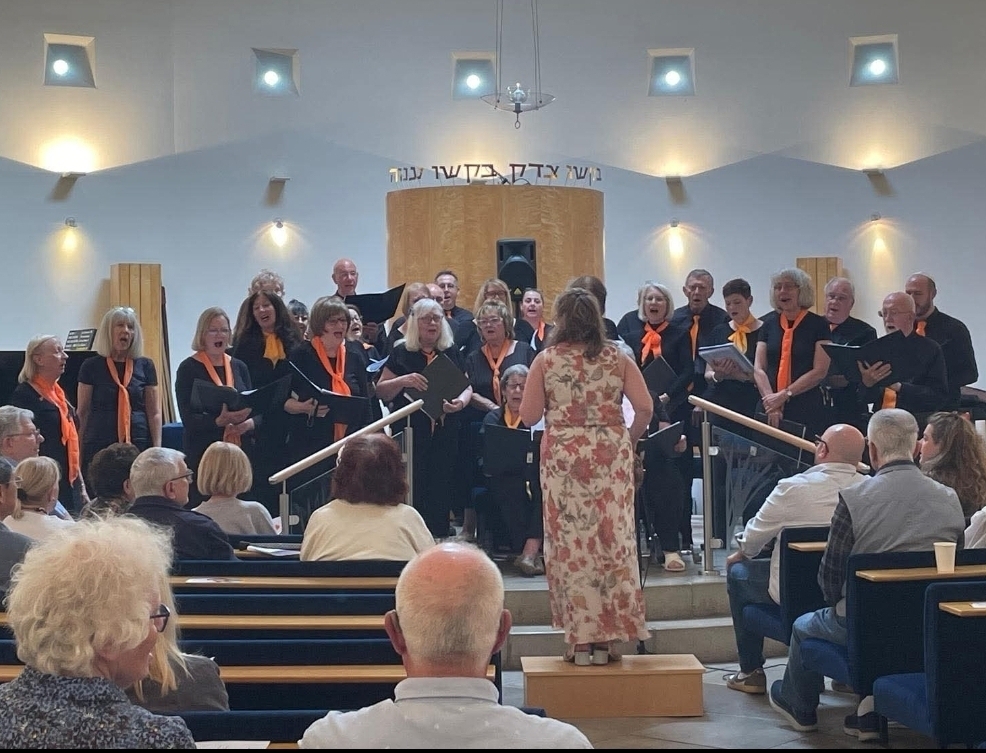 Hospice Choir Performing (cropped)