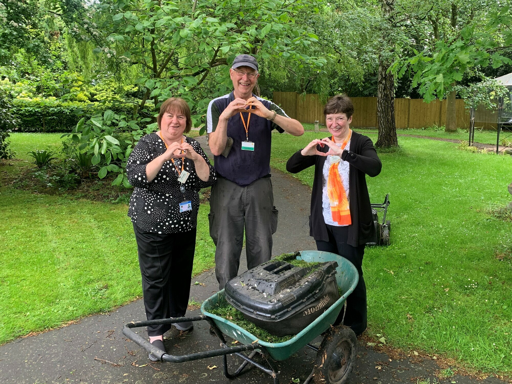 Gill Wendelken, John Freeman and Ann Stock crop