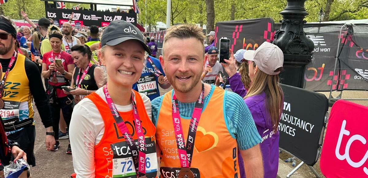 London Marathon 2024 - Lois and Deano (cropped)