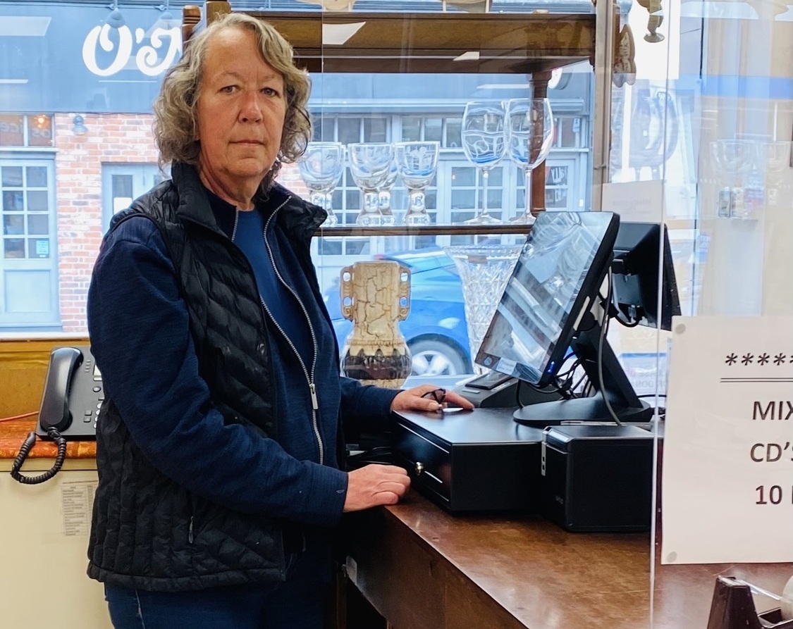 Louise in the Brentwood store (cropped)